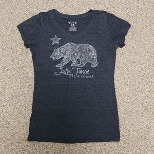 Women's T-Shirt Size Large V-Neck California